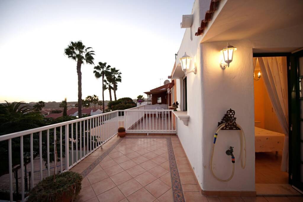 Duplex Con Jardin Y Buenas Vistas Apartment Maspalomas  Exterior photo