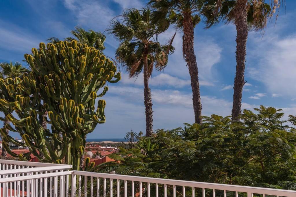 Duplex Con Jardin Y Buenas Vistas Apartment Maspalomas  Exterior photo